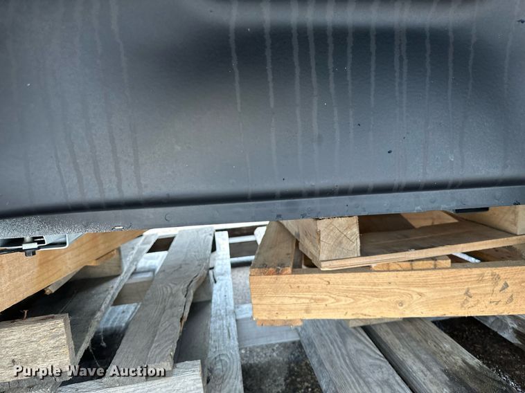 image for item EB2785 Pickup truck bed