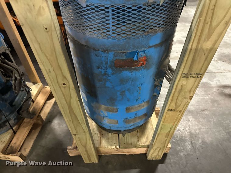 image for item EB2789 (7) pumps