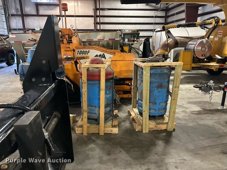 image for item EB2789 (7) pumps