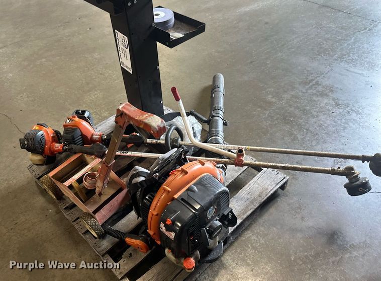 image for item EB2792 Lawn and garden equipment