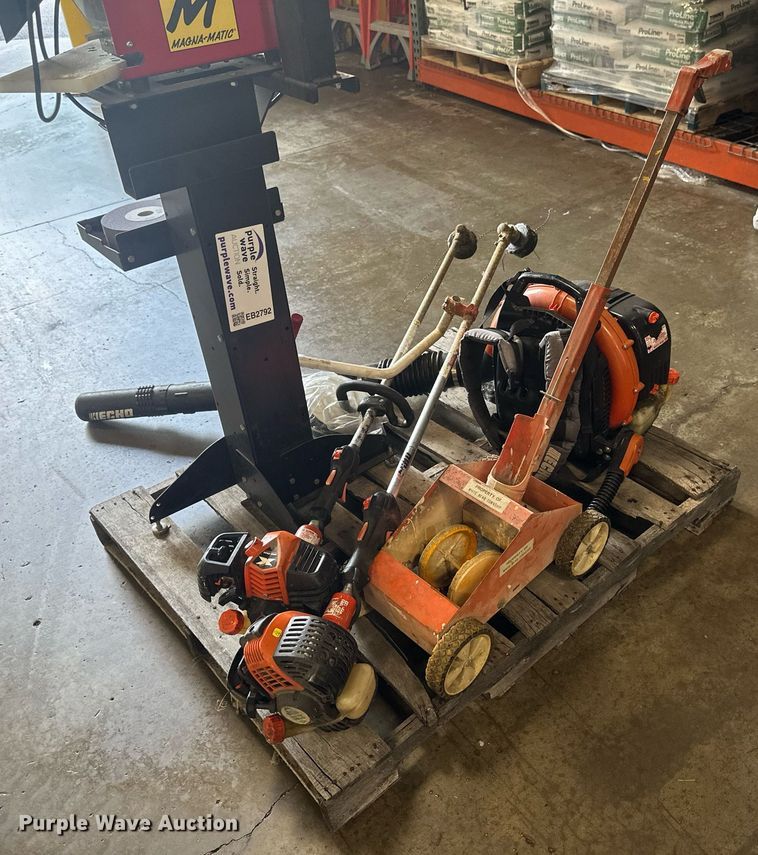image for item EB2792 Lawn and garden equipment