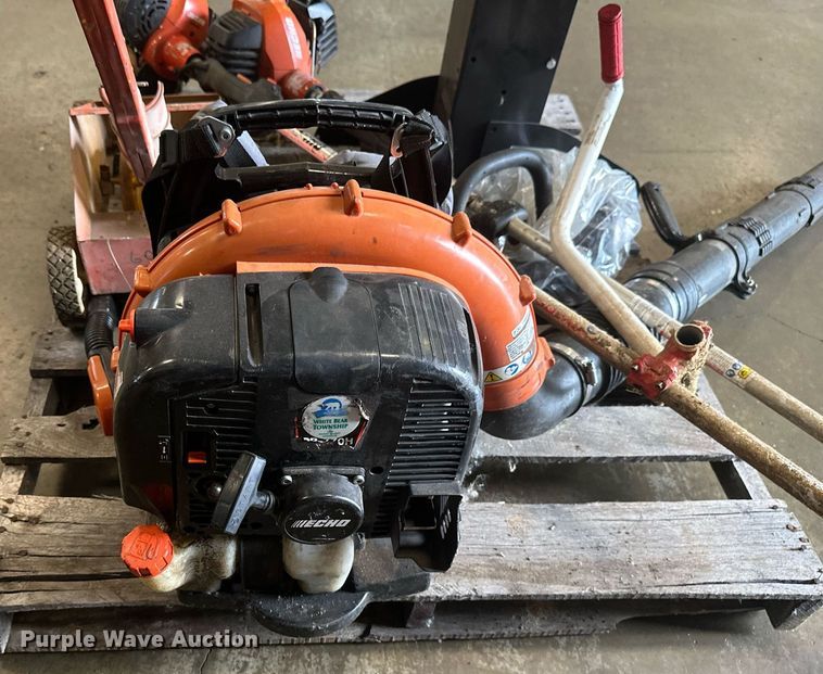 image for item EB2792 Lawn and garden equipment