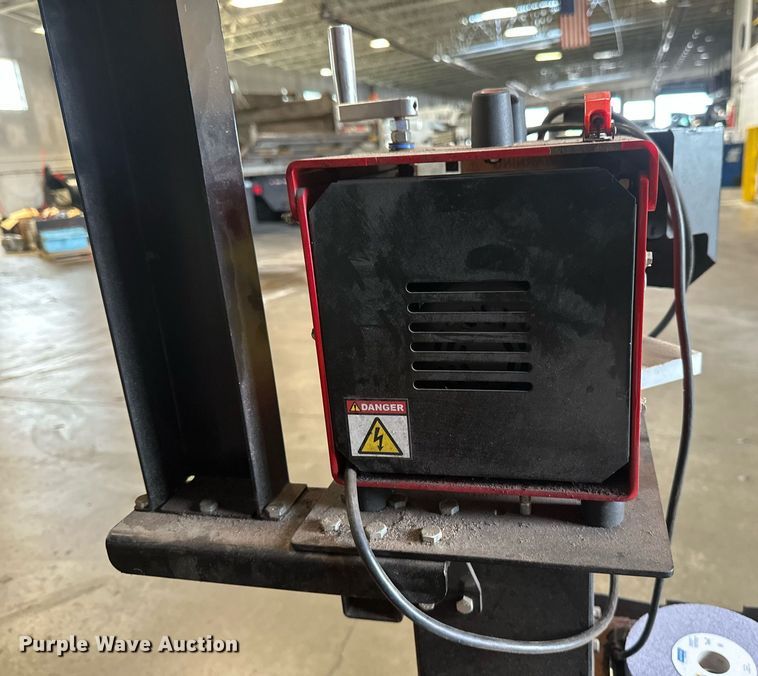 image for item EB2792 Lawn and garden equipment