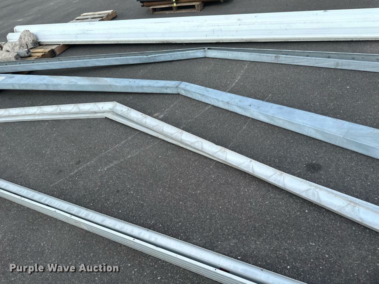 image for item EB2793 Shelter building materials