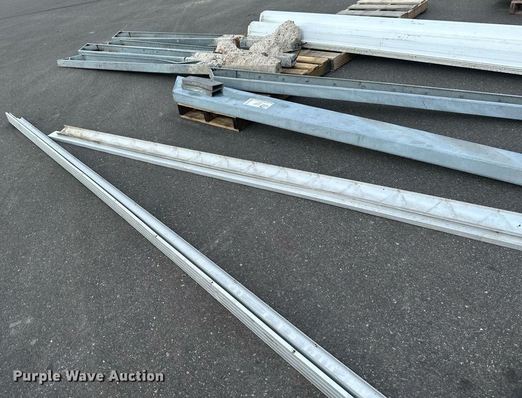 image for item EB2793 Shelter building materials