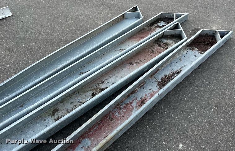 image for item EB2793 Shelter building materials