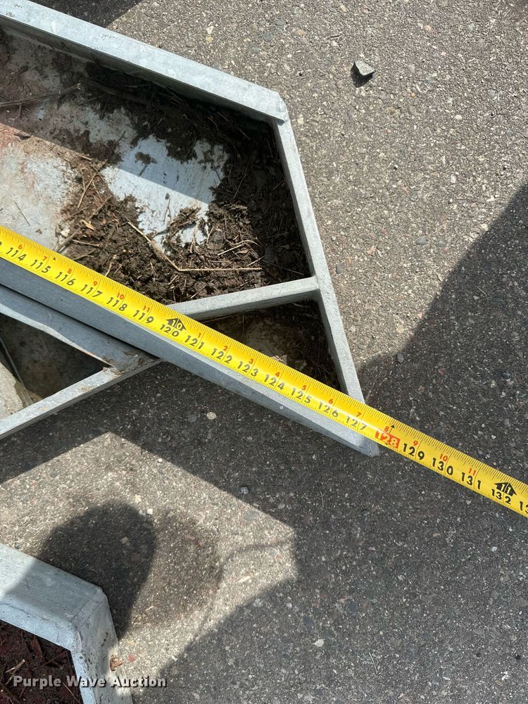 image for item EB2793 Shelter building materials