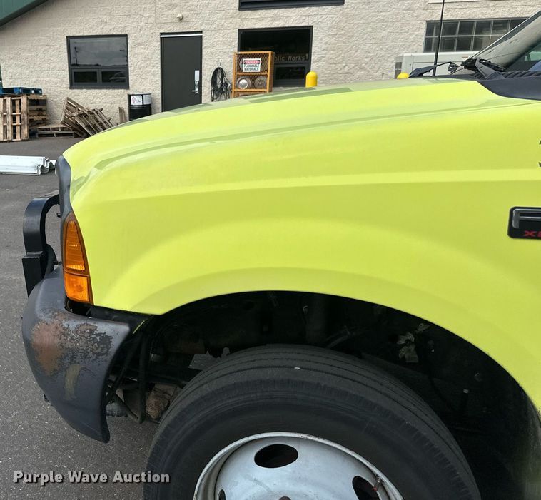 image for item EB2794 2000 Ford F550 dump truck