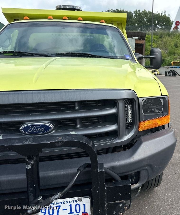 image for item EB2794 2000 Ford F550 dump truck