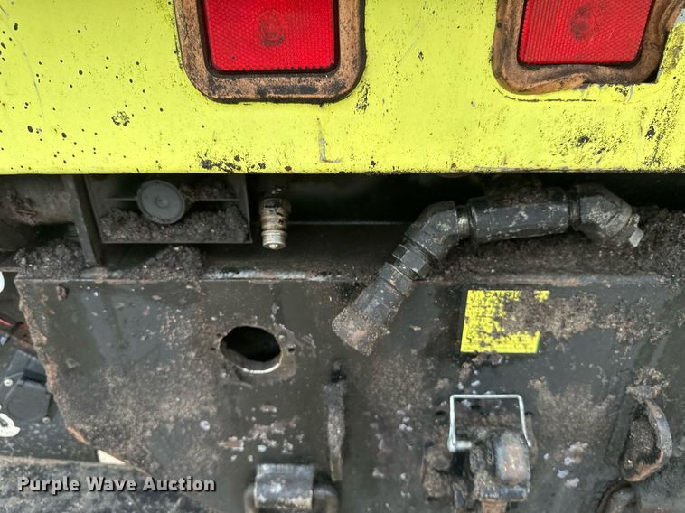 image for item EB2794 2000 Ford F550 dump truck