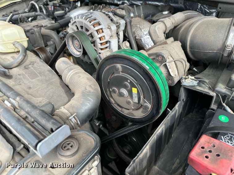 image for item EB2794 2000 Ford F550 dump truck