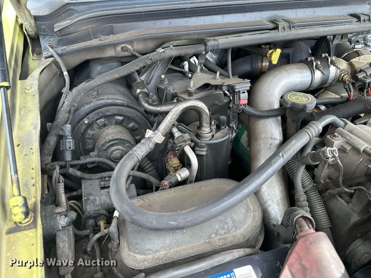 image for item EB2794 2000 Ford F550 dump truck