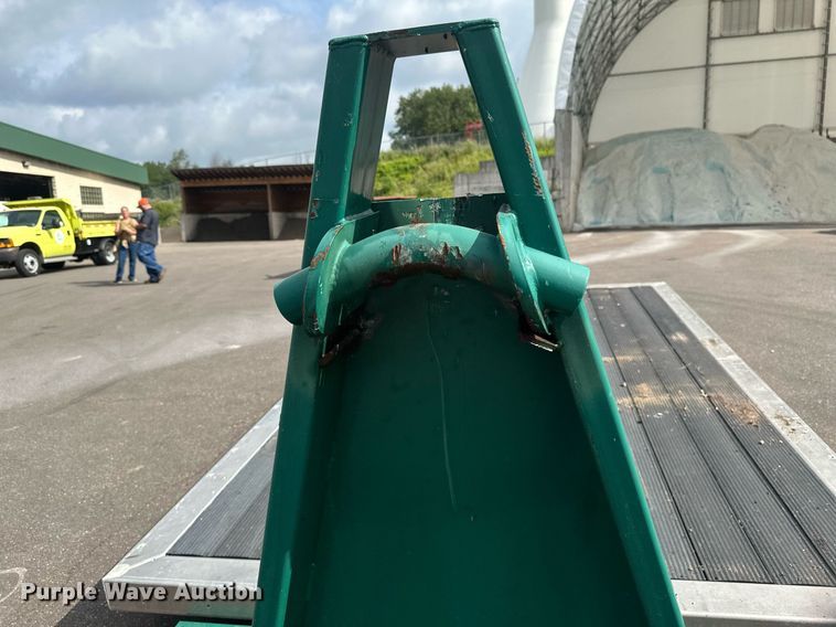 image for item EB2796 Hook lift bed