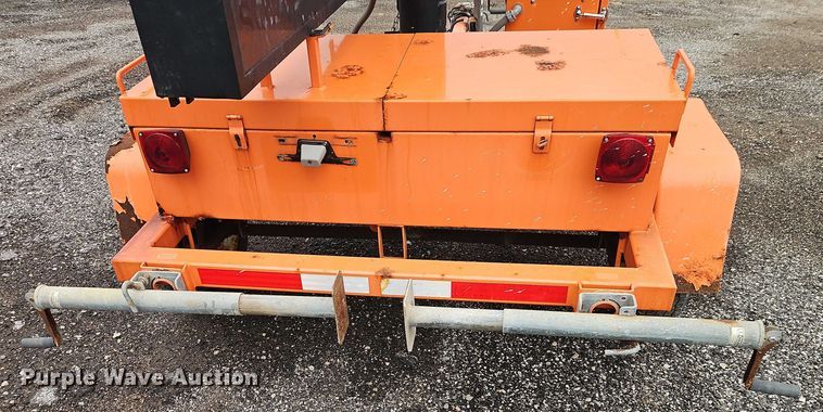 image for item EB8180 2007 American Signal message board trailer