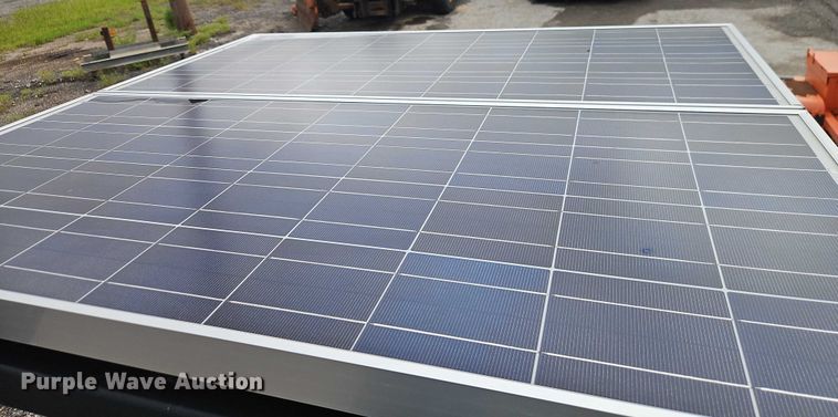 image for item EB8180 2007 American Signal message board trailer