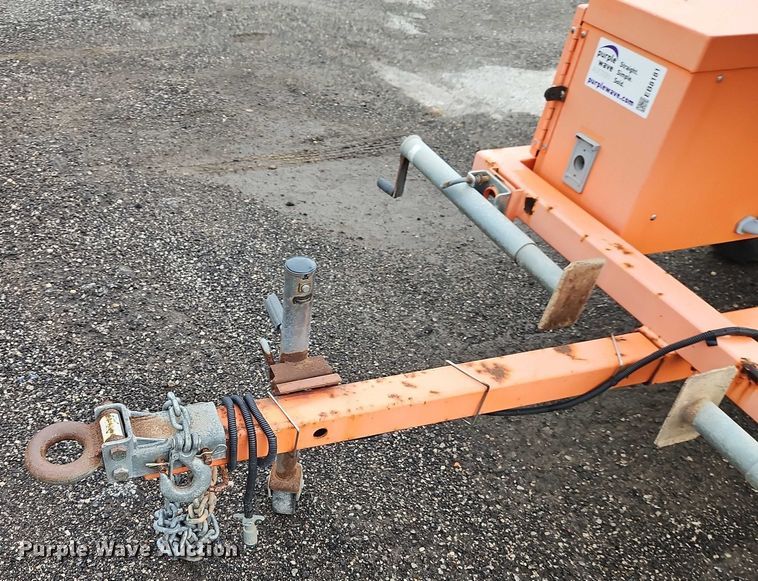 image for item EB8181 2007 American Signal message board trailer