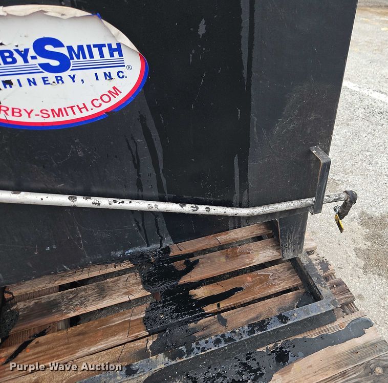 image for item EB8185 LeeBoy 150 tack distributor 