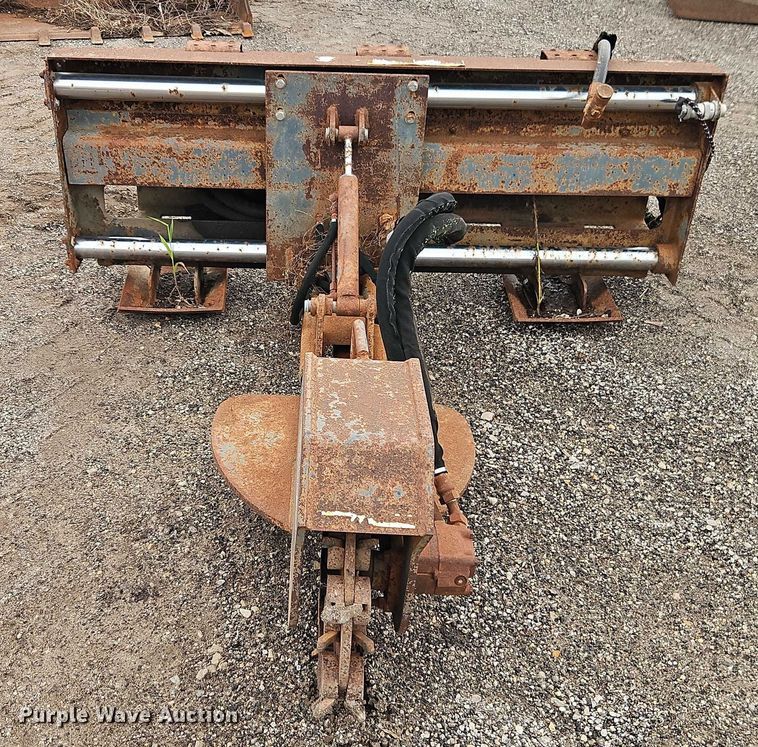 image for item EB8189 Ingersoll Rand SG50 Grinder skid steer stump grinder