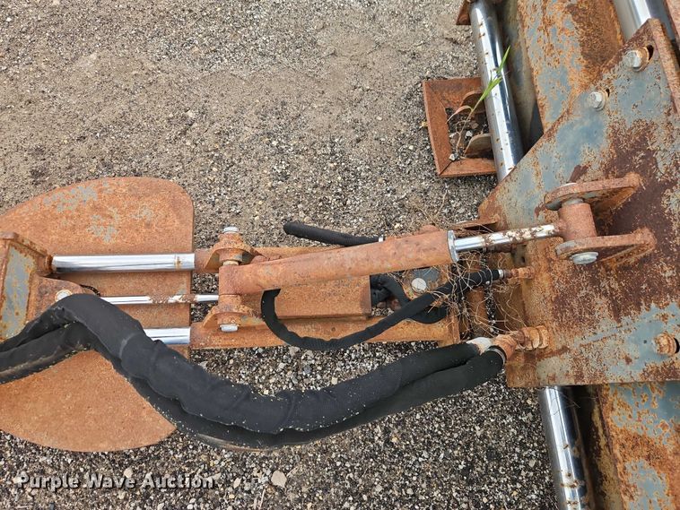 image for item EB8189 Ingersoll Rand SG50 Grinder skid steer stump grinder