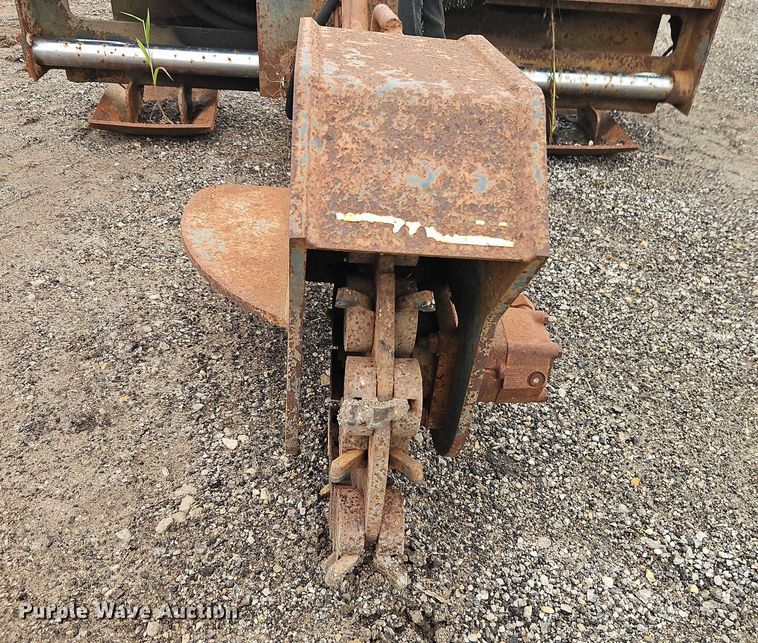 image for item EB8189 Ingersoll Rand SG50 Grinder skid steer stump grinder