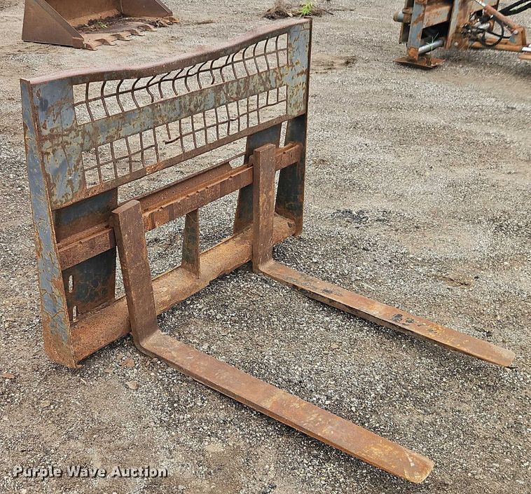 image for item EB8190 40