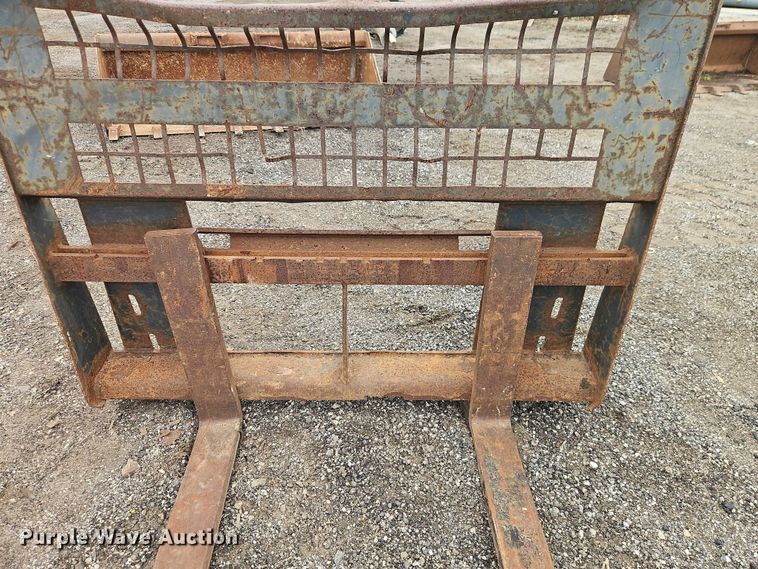 image for item EB8190 40