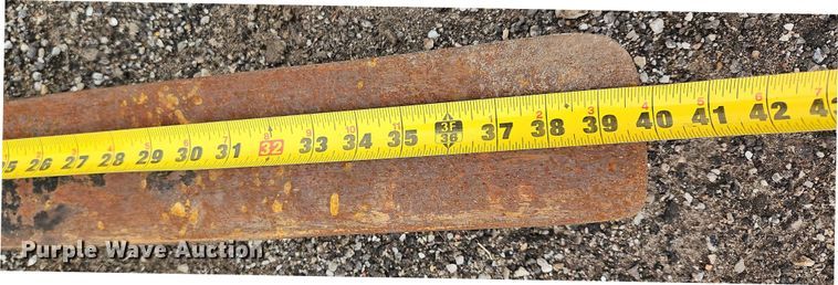 image for item EB8190 40