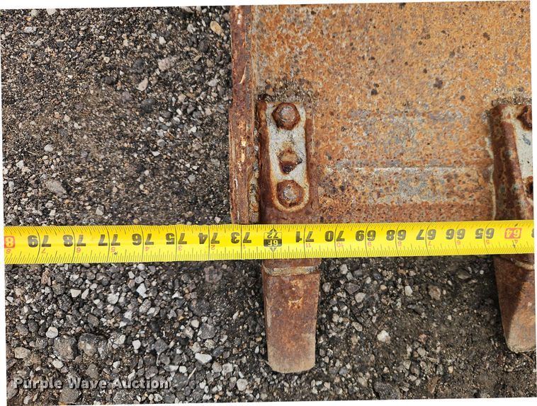 image for item EB8193 73