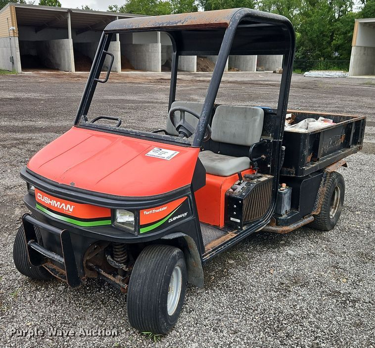 image for item EB8196 Cushman Turf-Truckster utility vehicle
