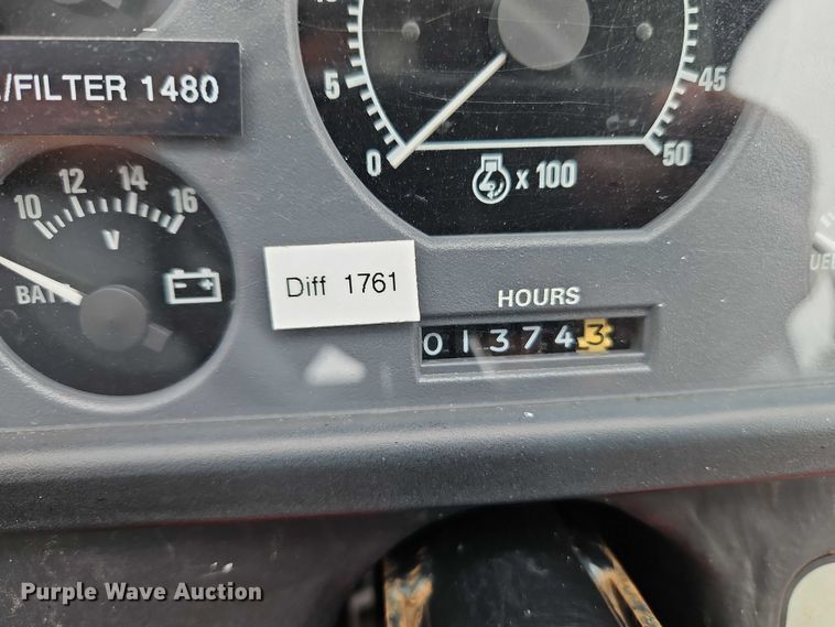 image for item EB8196 Cushman Turf-Truckster utility vehicle