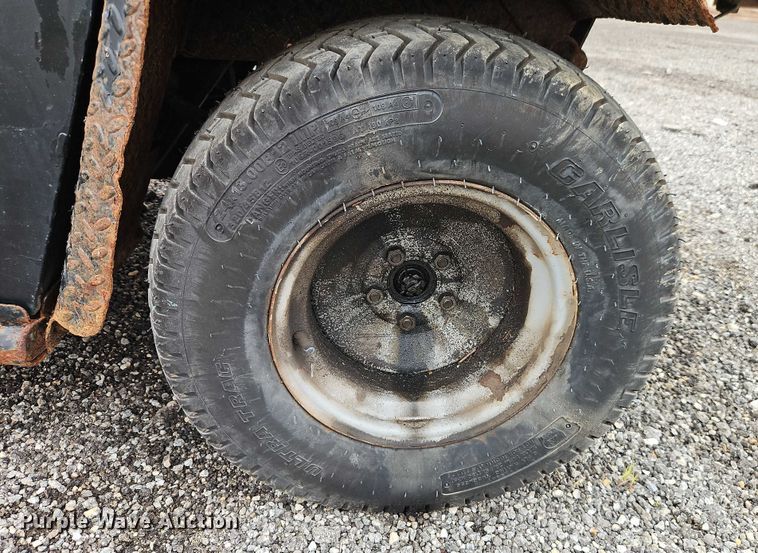 image for item EB8196 Cushman Turf-Truckster utility vehicle