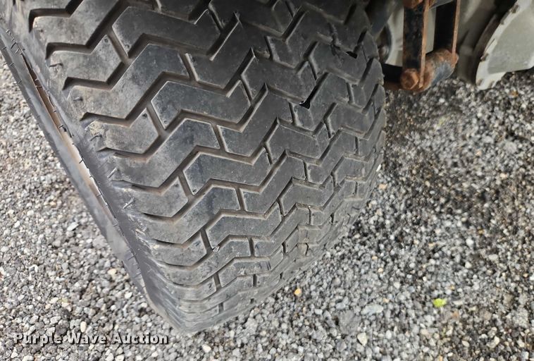 image for item EB8196 Cushman Turf-Truckster utility vehicle