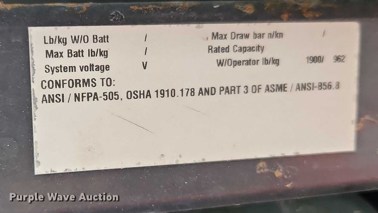 image for item EB8196 Cushman Turf-Truckster utility vehicle