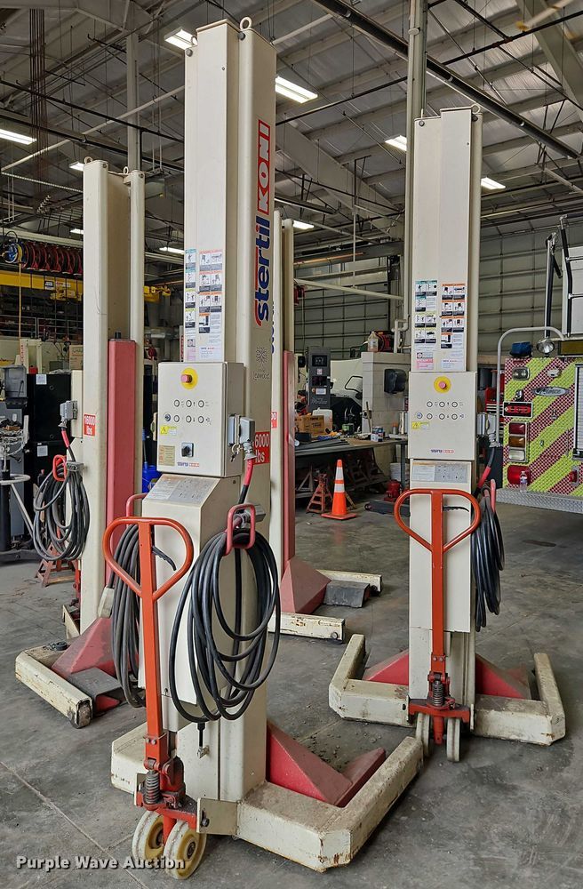 image for item EB8198 (4) Stertil Koni ST-1072 column lifts