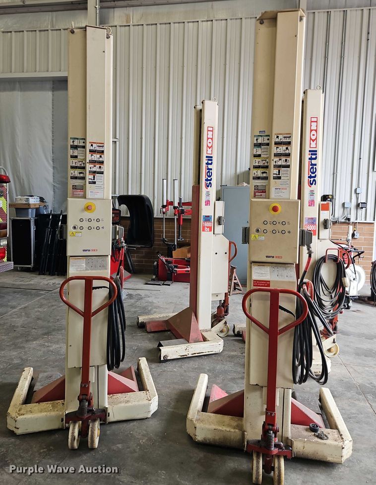 image for item EB8198 (4) Stertil Koni ST-1072 column lifts