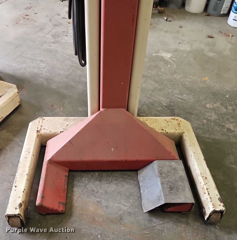 image for item EB8198 (4) Stertil Koni ST-1072 column lifts