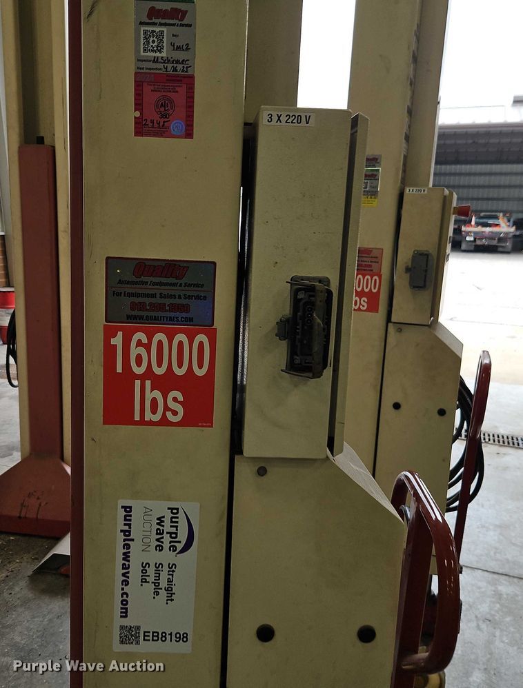 image for item EB8198 (4) Stertil Koni ST-1072 column lifts