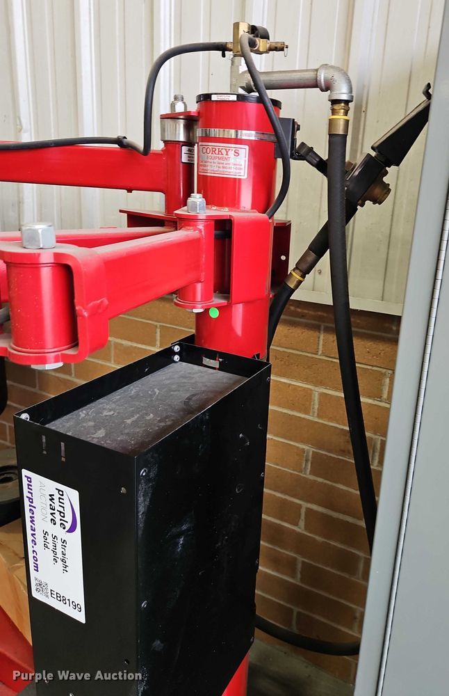 image for item EB8199 Coats 80C tire machine