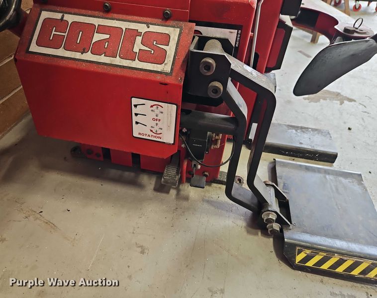 image for item EB8199 Coats 80C tire machine