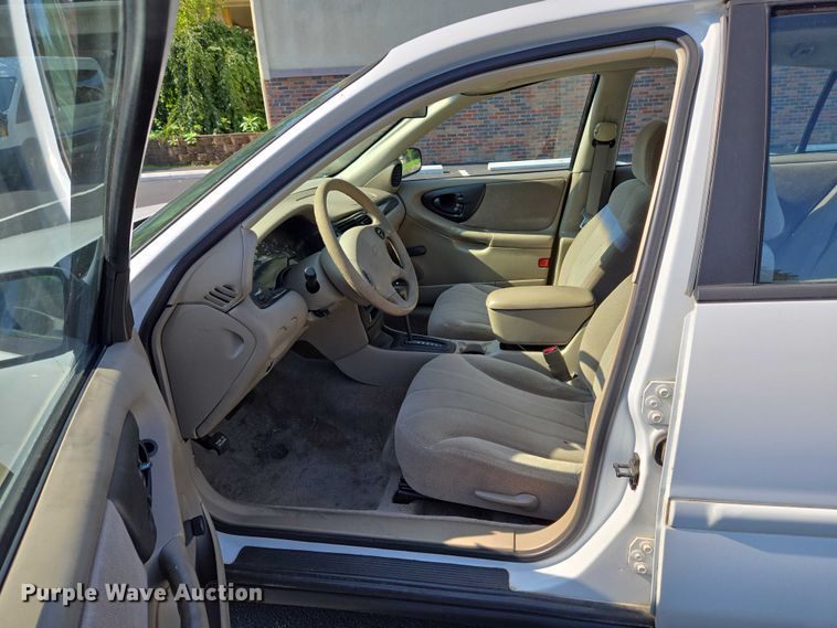 image for item EC4325 2002 Chevrolet Malibu 