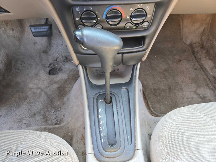 image for item EC4325 2002 Chevrolet Malibu 