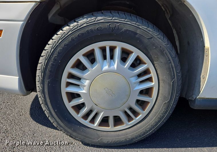 image for item EC4325 2002 Chevrolet Malibu 