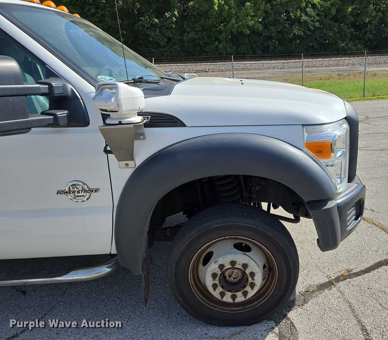 image for item ED2153 2012 Ford F550 Super Duty XL bucket truck