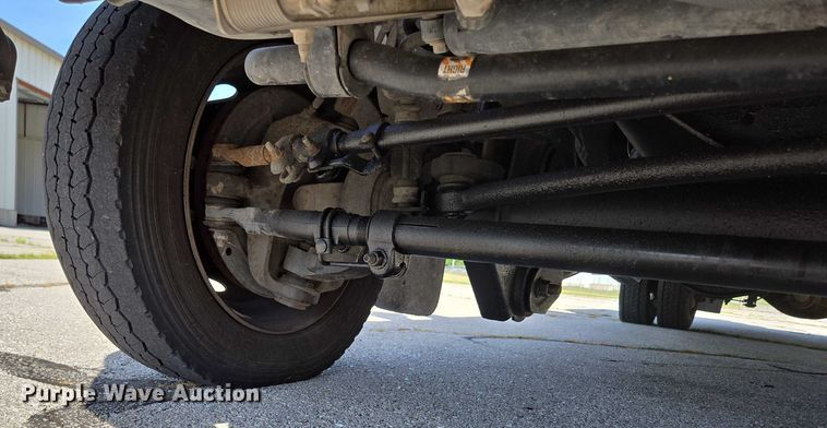 image for item ED2153 2012 Ford F550 Super Duty XL bucket truck