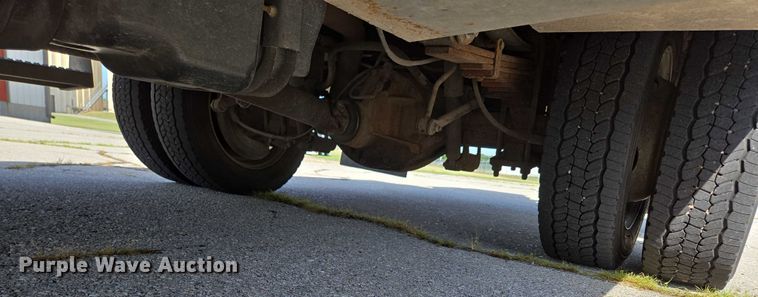 image for item ED2153 2012 Ford F550 Super Duty XL bucket truck