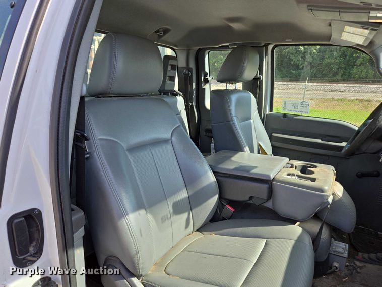 image for item ED2153 2012 Ford F550 Super Duty XL bucket truck