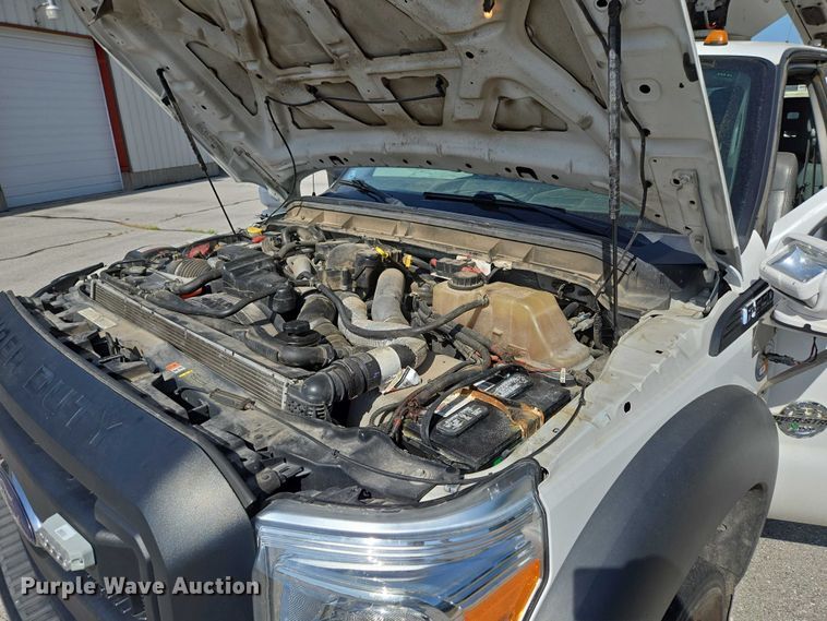 image for item ED2153 2012 Ford F550 Super Duty XL bucket truck