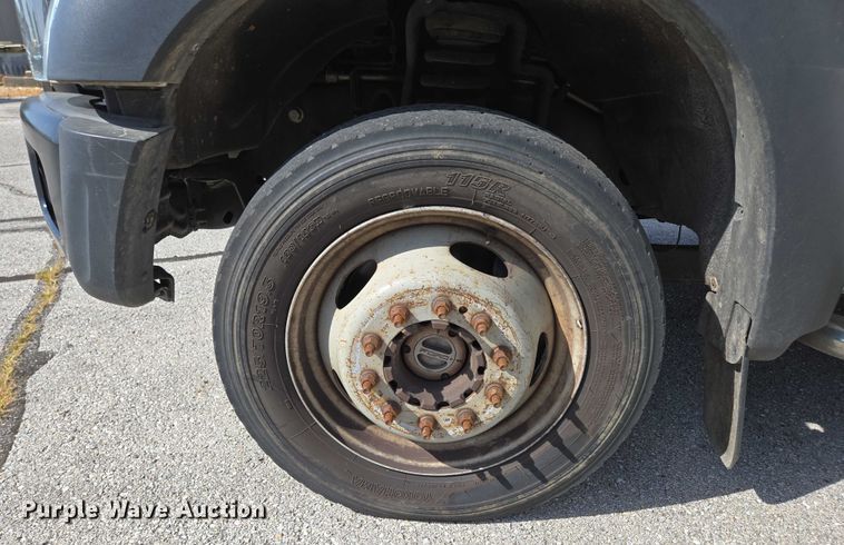 image for item ED2153 2012 Ford F550 Super Duty XL bucket truck