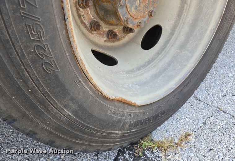 image for item ED2153 2012 Ford F550 Super Duty XL bucket truck