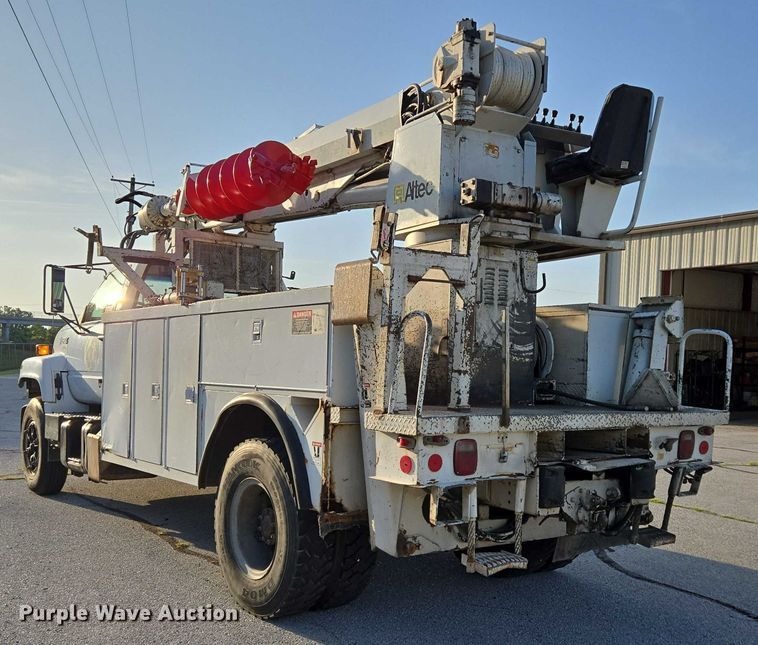 image for item ED2154 1994 Chevrolet Kodiak digger derrick truck